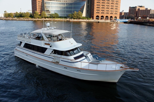 metro yacht charters of new york